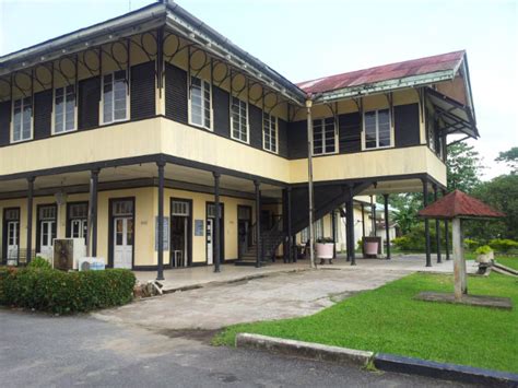 A day out in Calabar: The National Museum - Lape Soetan