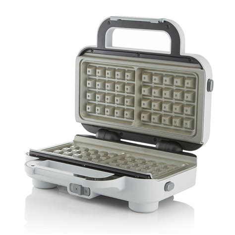 DuraCeramic Waffle Maker | Breville