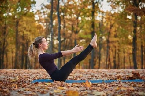 Autumn Yoga: The Perfect Sequence to Stay Balanced and Focused this ...