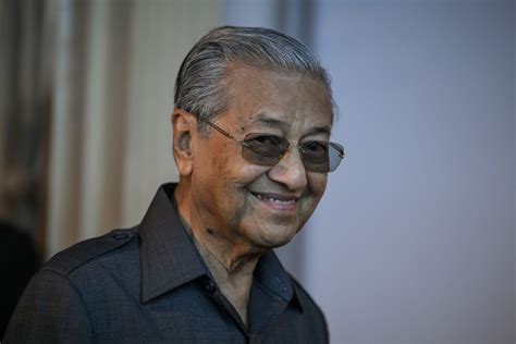 Mahathir Young - Always Ready To Face Challenges The Star / Thủ tướng ...