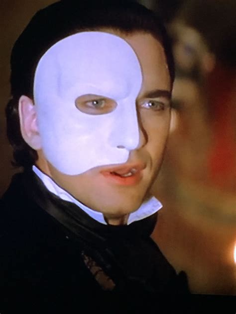 Gerald Butler As the Phantom in Phantom Of The Opera 2004 Movie ...