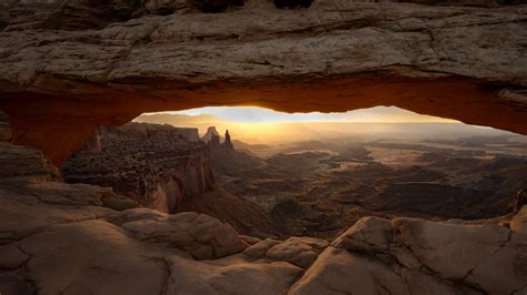 Early Sunrise at Mesa Arch · Free Stock Photo