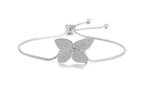 $20 for an Adjustable Swarovski Clover Bracelet (a $139 Value)| WagJag