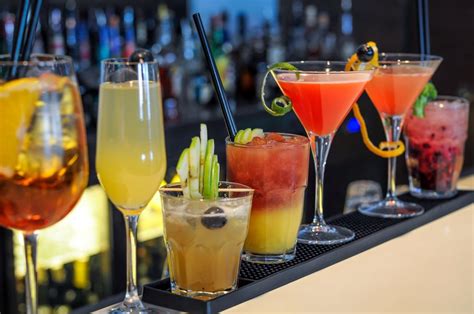 11 receitas de drinks para alegrar seu happy hour | Blog do Pão