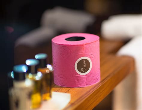 24 Hotel Room Amenities Around The World That Are So Wonderfully Extra