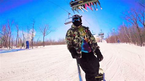 Blue Mountain Snowboarding - Toronto, Ontario 2016 CC - YouTube