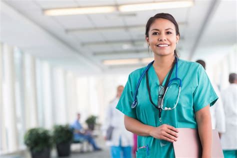 Residency Programs | Mercy Medical Center Redding | Dignity Health | Dignity Health