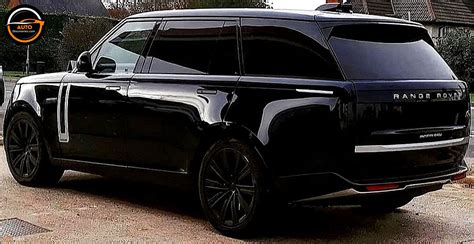 Full Black 2022 Range Rover Vogue On Black Wheels - Auto Discoveries