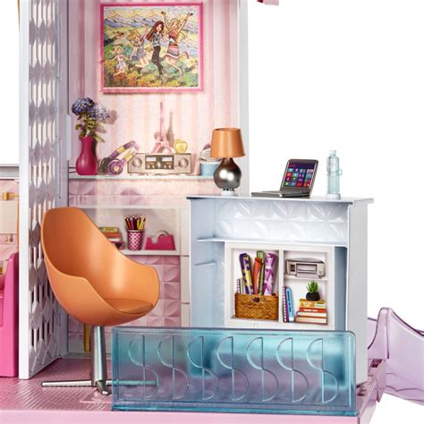 Best Buy: Barbie Dreamhouse Pink FHY73