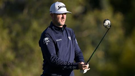 Shriners Children's Open: Taylor Pendrith remains in PGA Tour lead after wind-delays in Las ...