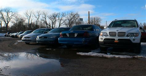 St. Paul Police Impound Lot Auto Auction - CBS Minnesota