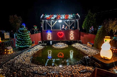 Guide to the Amazing Light Display at Koziar’s Christmas Village ...