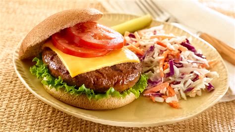 Cheeseburgers and Coleslaw Recipe | Hellmann's US