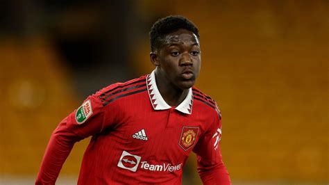 Ghanaian Kobbie Mainoo named Man United Young Player of the Year ...