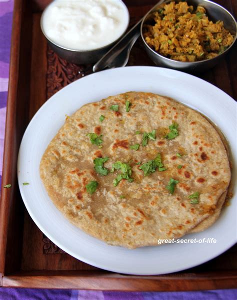 Gobi Paratha - Cauliflower Paratha - Cauliflower Chapati - Gobi stuffed chapati - Healthy Indian ...