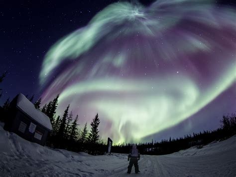 How to See the Northern Lights in Yellowknife, Canada - Photos - Condé Nast Traveler