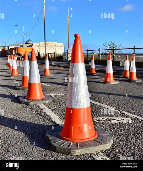 Traffic cones road hi-res stock photography and images - Alamy