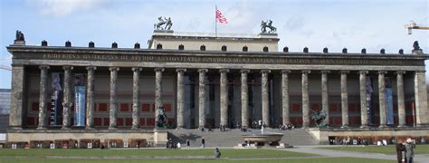 File:Altes Museum Berlin.JPG