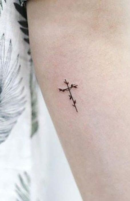 30 Cross Tattoo Designs for Men & Meaning - The Trend Spotter