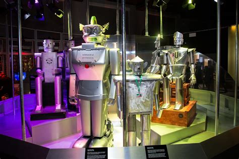 London Science Museum has an amazing new robot exhibit - CNET