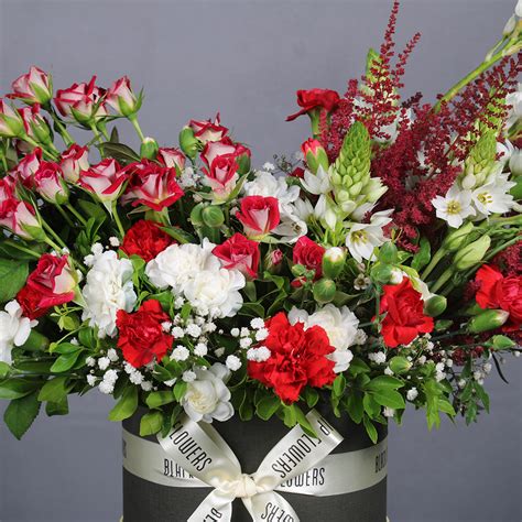 Radiant Red - Order Exotic Box of Flowers | btf.in