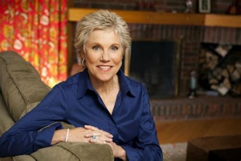 21 Best Anne Murray Wedding Songs (First Dance & Down The Aisle)