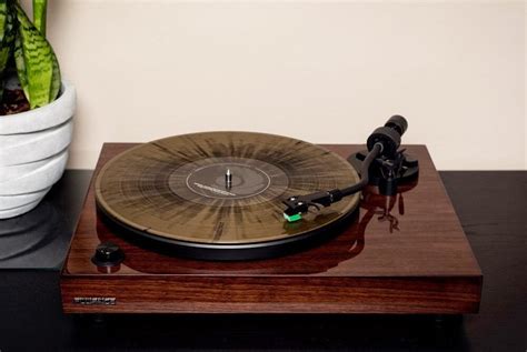 Fluance RT81 turntable review - Higher Hz