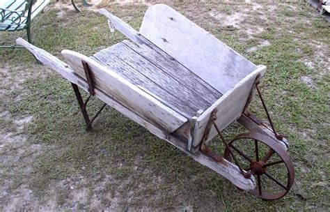 42 best images about wheelbarrows (Vintage) on Pinterest | Gardens ...