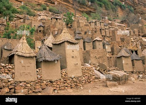 Dogon village of Banani, Mali Stock Photo - Alamy