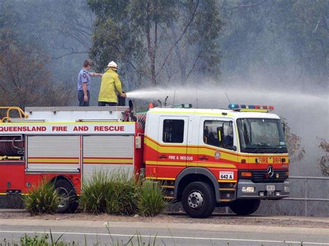 Residents returning to homes after Qld bushfires threat | Kyabram Free Press