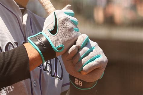 What Pros Wear: Nolan Arenado’s Nike Force Elite Batting Gloves - What ...