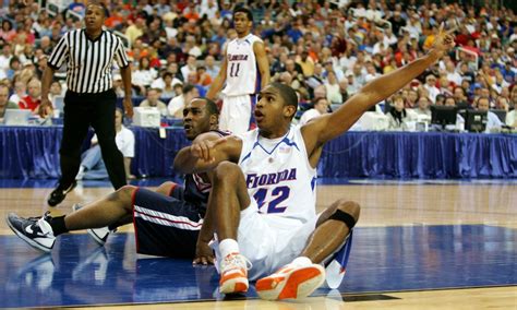 March Madness: Al Horford, Florida eke past Oregon to Final Four