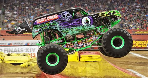 Here's The Full Story Of The Legendary Grave Digger Monster Truck