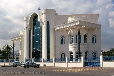 Travel Pictures Gallery- Oman-0017- modern architecture, Muscat