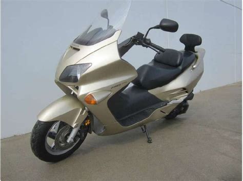 Buy 2002 Honda Reflex 250 on 2040-motos