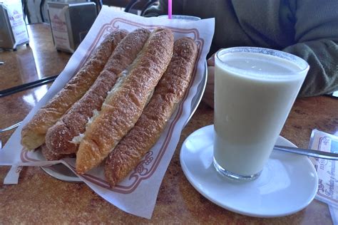 Discover the best places to try horchata in Valencia