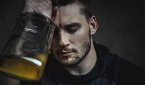 Alcohol abuse 'more likely to damage health of men than women' - research | Express.co.uk