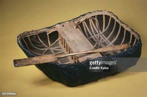 679 Coracle Boat Stock Photos, High-Res Pictures, and Images - Getty Images