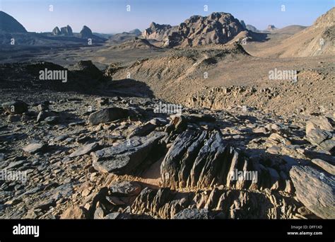 Landscape in Hoggar Mountains. Algeria Stock Photo - Alamy