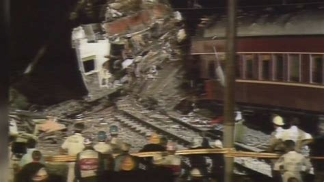 Six dead, 100 injured: NSW train crash survivors remember the devastation 30 years on - ABC News