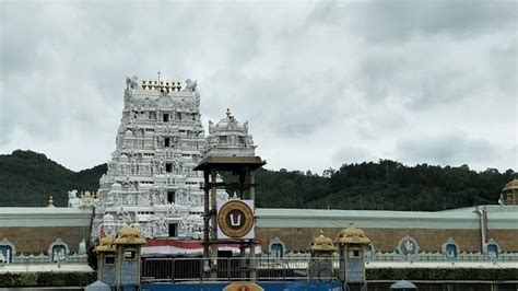 Sri Venkateswara Temple, Tirupati - Timing, History & Photos