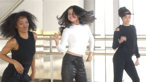 Selena Gomez – New Pantene Commercial – GotCeleb