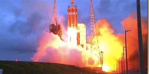 Images From NASA Orion Launch - Business Insider