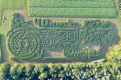 40-Year-Old Maine Farm's Corn Maze Named Best in the Country