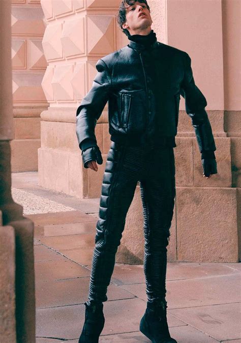 60 Futuristic Menswear Editorials | Mens fashion editorial, Futuristic ...