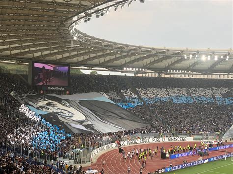 Lazio-Roma, meravigliosa dedica della Curva Nord a Diabolik - FOTO & VIDEO - Lazio News 24