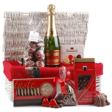 The Valentines Hamper | Gifts International