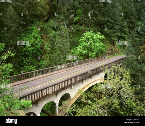 Bridge along Columbia River Gorge Historic Scenic Highway Oregon USA ...