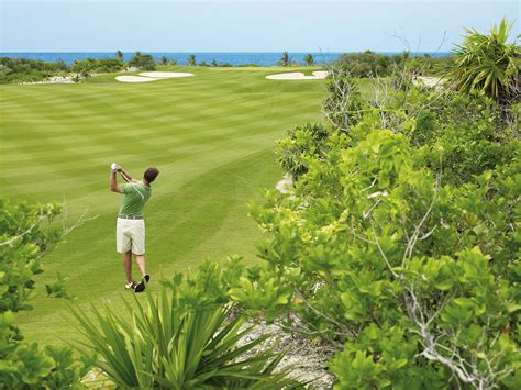 What Are The 4 Best Golf Courses in Cancun?