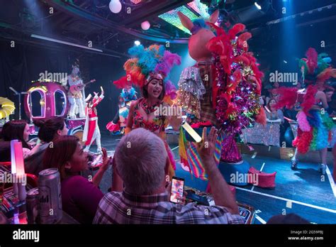 Performers at a show in The Robot Restaurant in Tokyo, Japan Stock ...